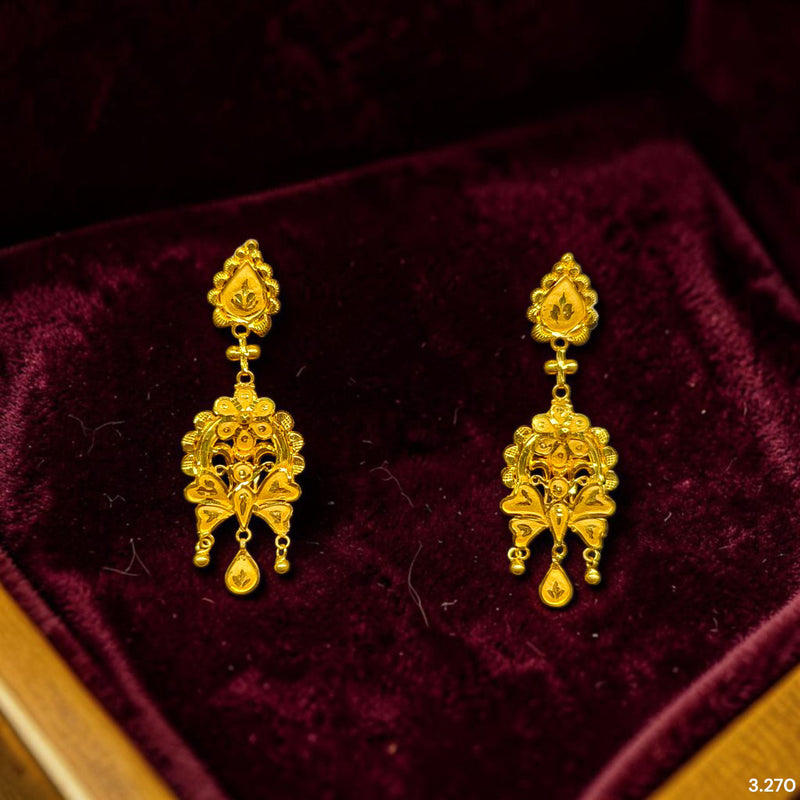 GOLD EARRINGS- (R8BY9M)-(F6J5KQ) (WGT: 3.270 GM APPROX) BIS CERTIFIED HUID HALLMARK 916 22KT GOLD EARRINGS 1 PAIR FOR WOMEN.