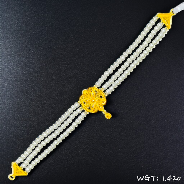 TRJ WGT: 1.420 GM APPROX 22KT HALLMARK HUID GOLD MOTI CHOKER 1 PIECE WITH ADJUSTABLE TASSEL.