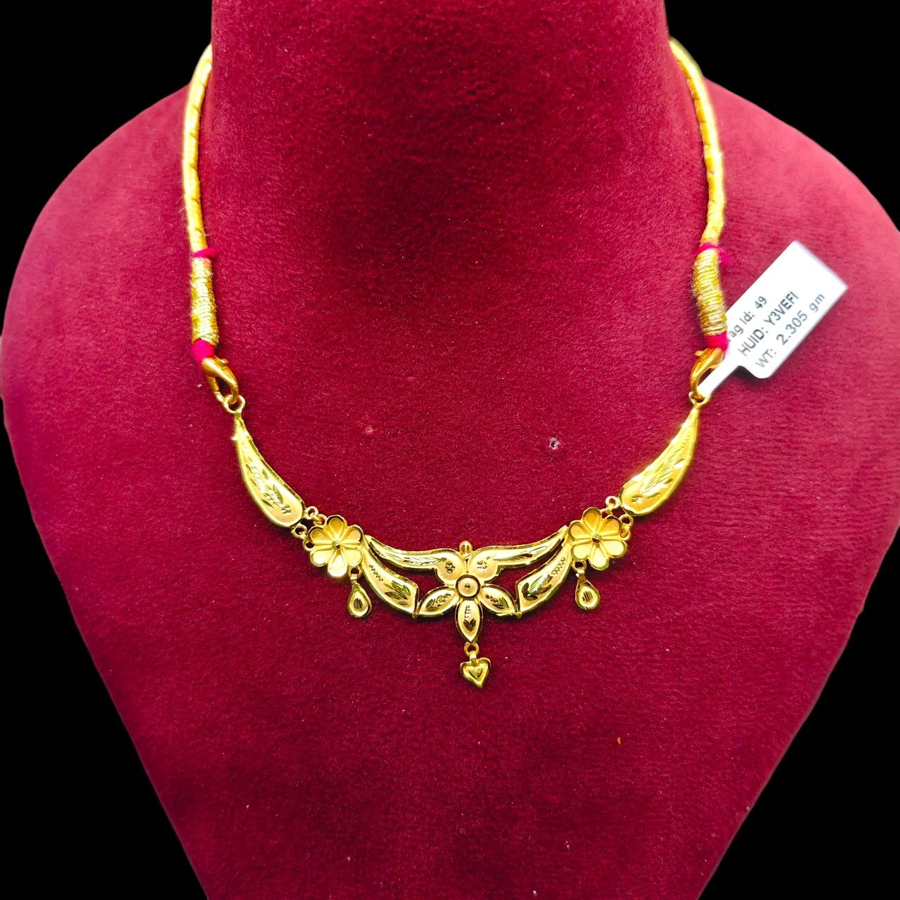 GOLD CHOKER NECKLACE-(WGT: 2.305 GM APPROX) BIS CERTIFIED HUID HALLMARK 9KT GOLD NECKLACE 1 PIECE FOR WOMEN.