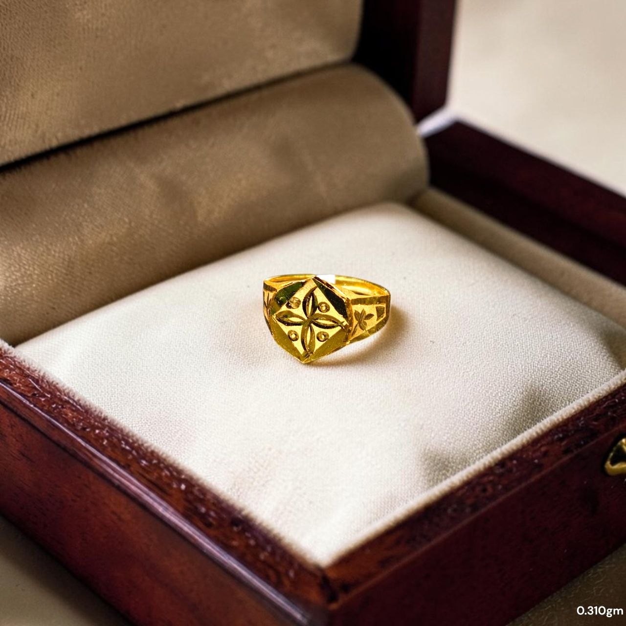 BABY JEWELLERY- TRJ WGT: 0.310 GM APPROX 375 9KT HUID HALLMARK GOLD BABY FINGER RING 1 PIECE FOR RICE CEREMONY & BIRTHDAY.(42TE7S)