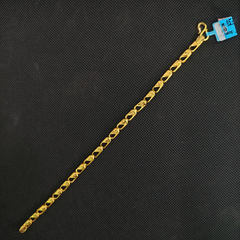 GOLD WRISTLET- 8
