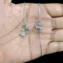 SILVER PAYEL- (A18) (WGT: 11.700 GM APPROX) 625 SILVER PAYEL (ANKLET) 1 PAIR LENGTH: 10