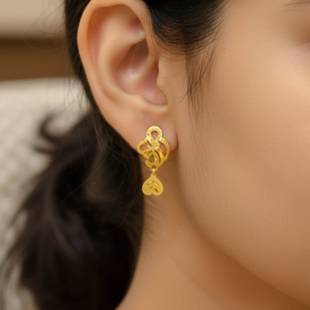 (GSE22) BIS CERTIFIED WGT: 0.510 GM APPROX HUID HALLMARK 916 22KT GOLD TOPS 1 PAIR FOR WOMEN.