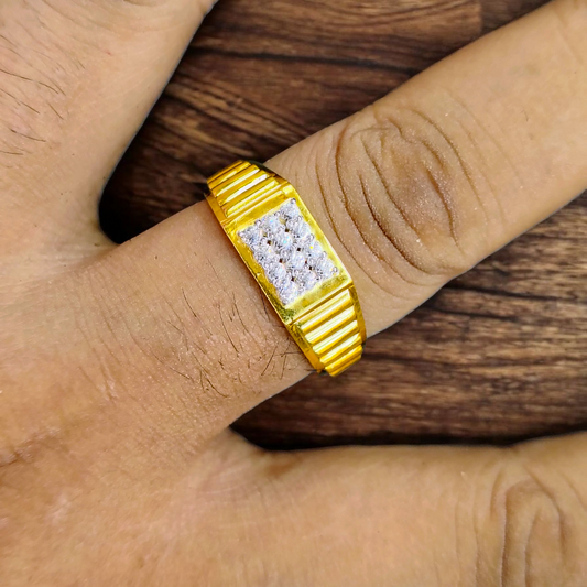 SIZE:23 (WGT: 2.900 GRAM APPROX) BIS CERTIFIED HUID HALLMARK 916 22KT GOLD GENTS FINGER RING FOR MENS 1 PIECE.