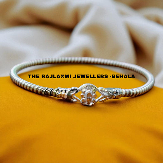 625 SILVER NOA (3 DHATU PACH NOA) SILVER+COPPER+IRON WITH SILVER MUKH (1 PIECE) SOLD ON MRP FOR MARRIED WOMEN.