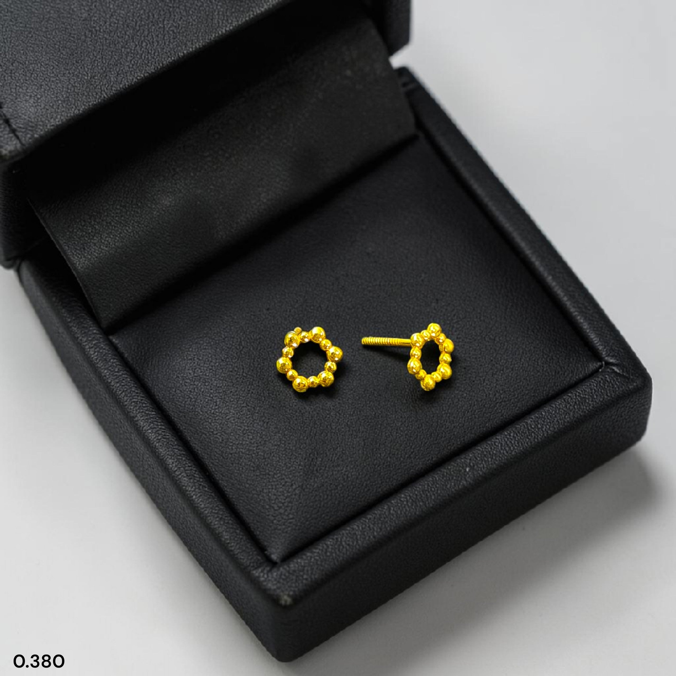 BABY JEWELLERY STUD EARRING- TRJ BABY TOPS WGT: 0.380 GM APPROX BIS CERTIFIED HUID HALLMARK 9KT GOLD STUD EARRINGS FOR WOMEN 1 PAIR FOR REGULAR USE.