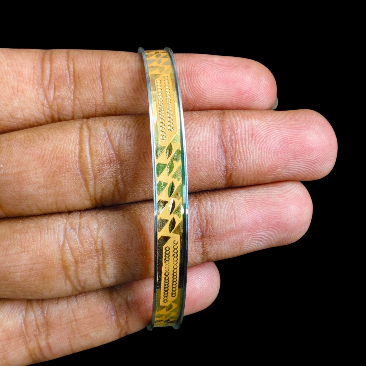 GOLD NOA- (SIZE: 28) (WGT: 1.530) GM APPROX) BIS CERTIFIED HUID HALLMARK 22KT GOLD NOA BADHANO 1 PIECE FOR WOMEN.