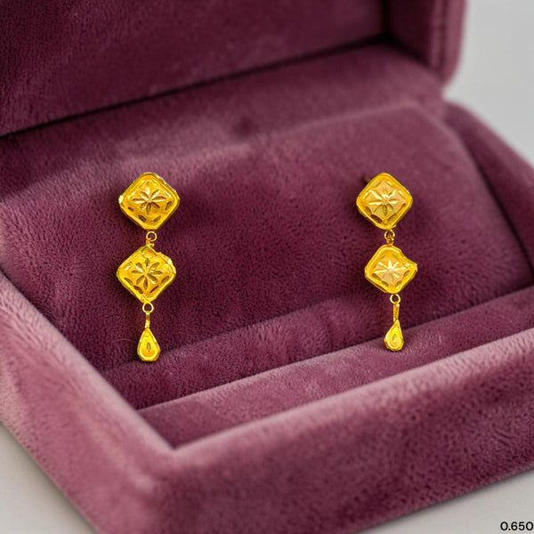 GOLD TOPS- (PD3EZ1)-(VGR1JB) (WGT: 0.650 GM APPROX) BIS CERTIFIED HUID HALLMARK 375 9KT GOLD TOPS 1 PAIR BEST FOR MARRIAGE GIFT.