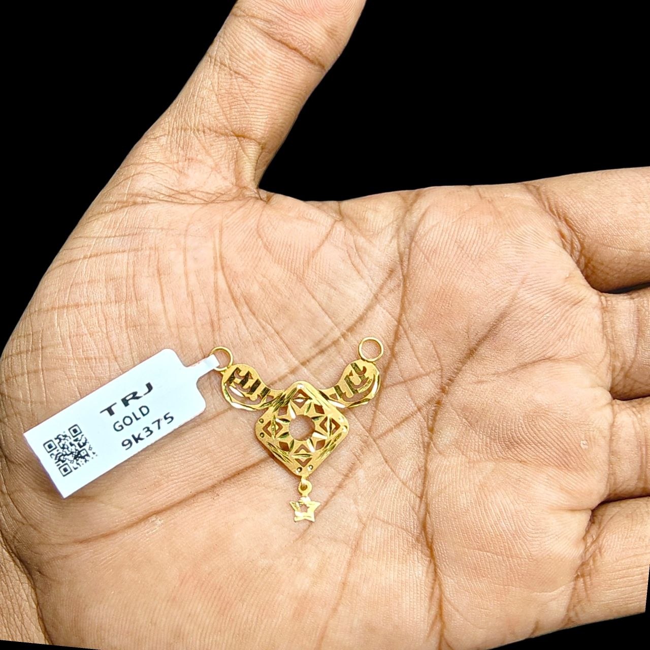 GOLD PENDANT- (WGT: 0.570 GM APPROX) BIS CERTIFIED HUID HALLMARK 375 9KT GOLD PENDANT FOR WOMEN 1 PIECE WITH FREE MANGALSUTRA & TASSEL.