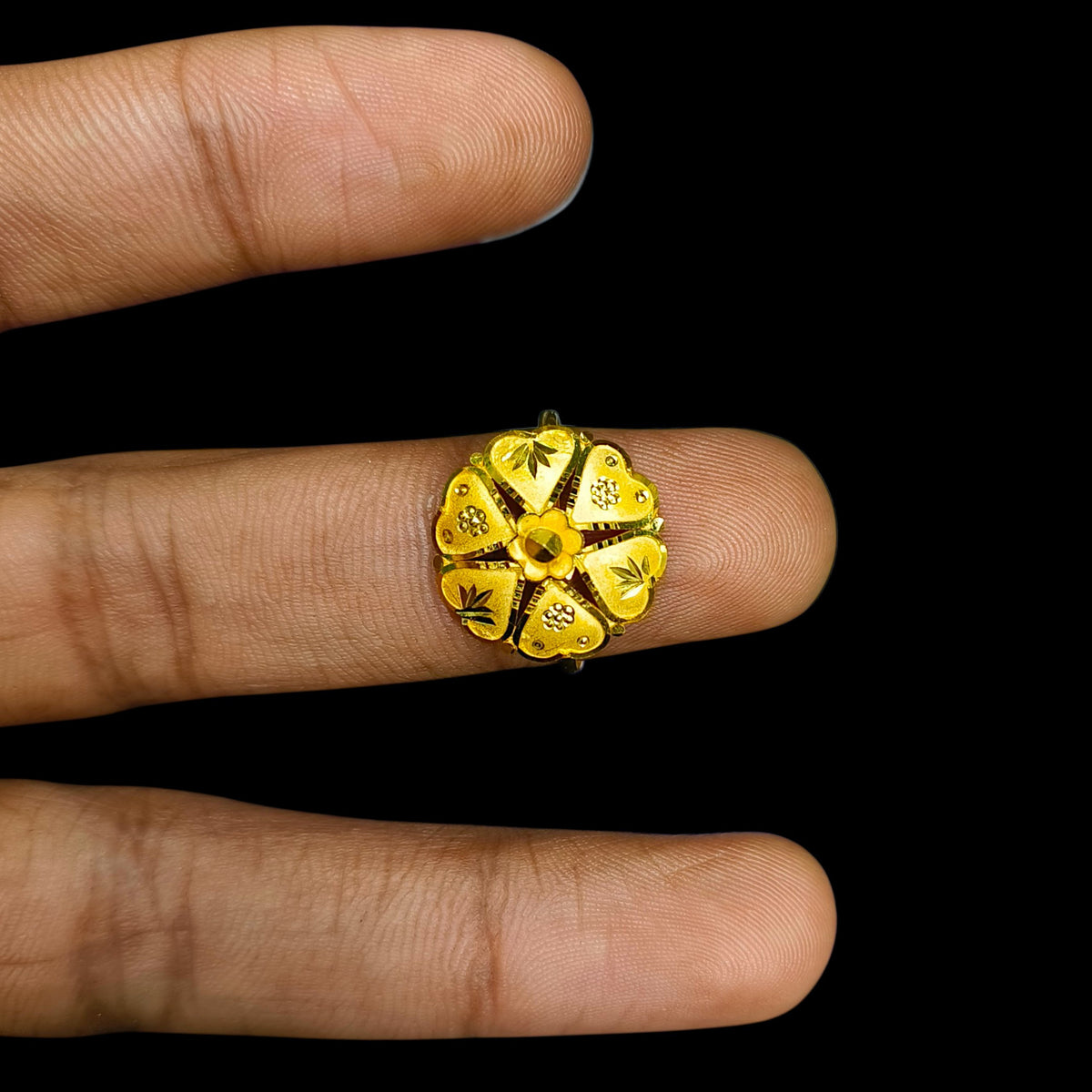 LADIES RING (WR2DMQ)-(SIZE: ADJUSTABLE ) WGT: 1.270 GM APPROX BIS CERTIFIED HUID HALLMARK 375 9KT GOLD RING FOR WOMEN 1 PIECE.
