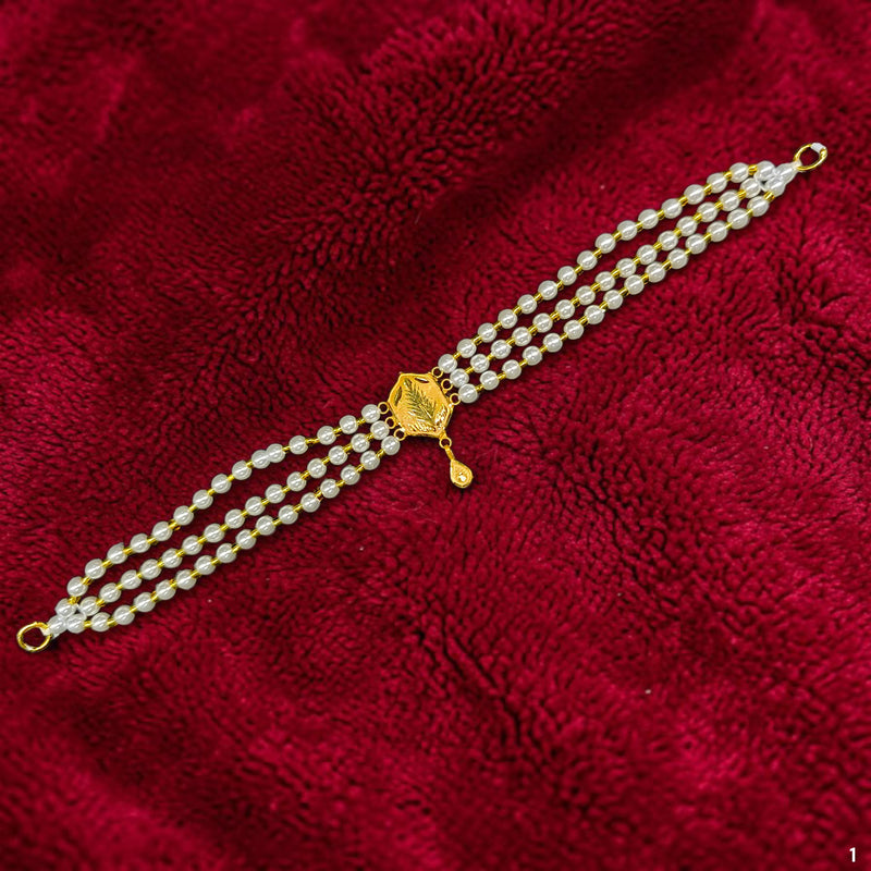 GMC9K- (WGT: 0.220 GM APPROX) BIS CERTIFIED HUID HALLMARK 375 9KT GOLD MOTI CHOKER 1 PIECE WITH ADJUSTABLE TASSEL FOR GIFT IN MARRIAGE.