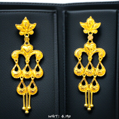 TRJ WGT: 4.190 GM APPROX HUID HALLMARK 22KT GOLD EARRINGS KANBALA 1 PAIR FOR WOMEN.