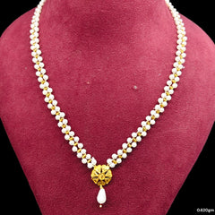 GMP22K- WGT: 0.620 GM APPROX CERTIFIED BIS HUID HALLMARK 916 22KT GOLD MOTI PENDANT 1 PIECE FOR WOMEN.