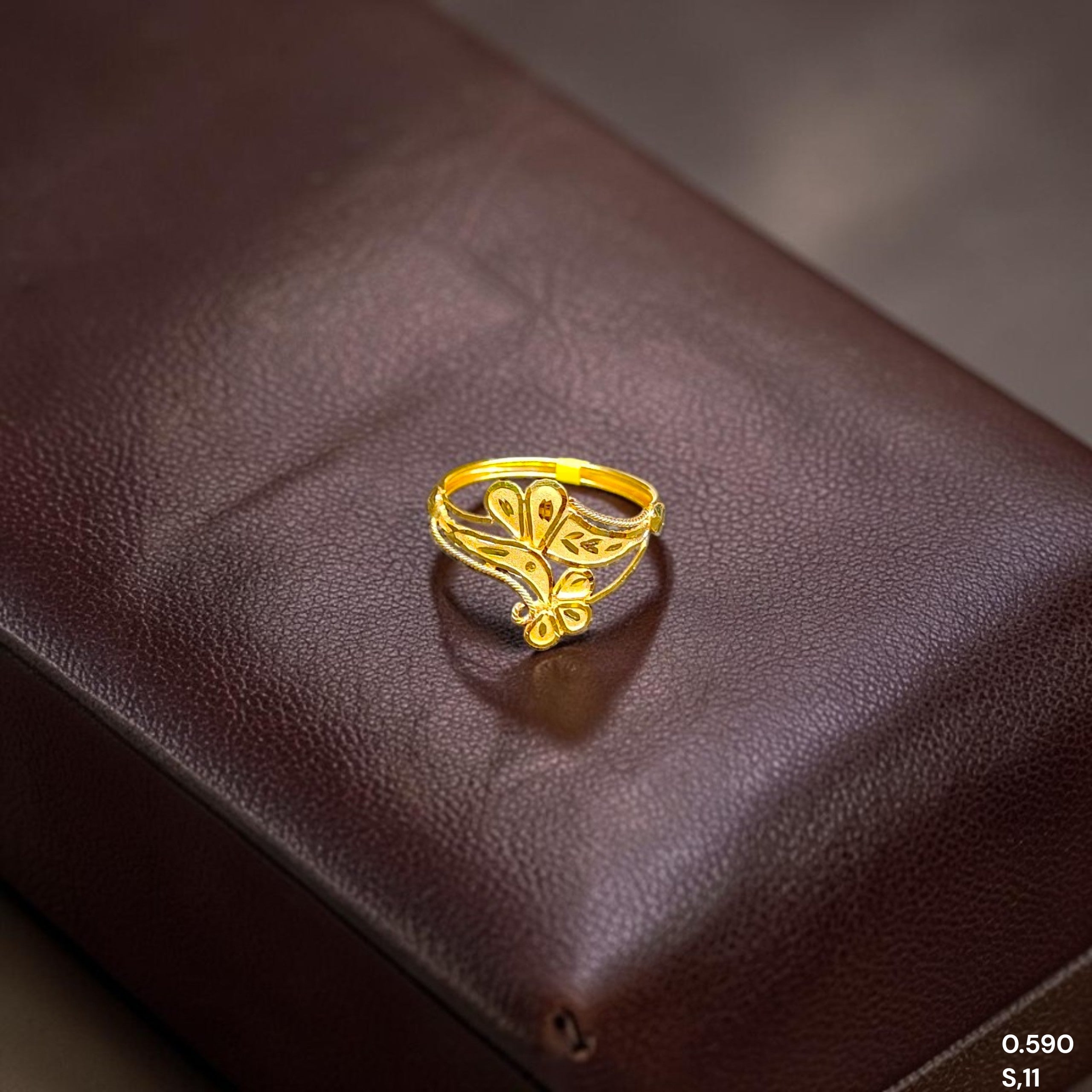 LADIES RING- (SIZE: 11) WGT: 0.590 GM APPROX BIS CERTIFIED HUID HALLMARK 9KT GOLD FINGER RING FOR WOMEN 1 PIECE. (WC9RBR)