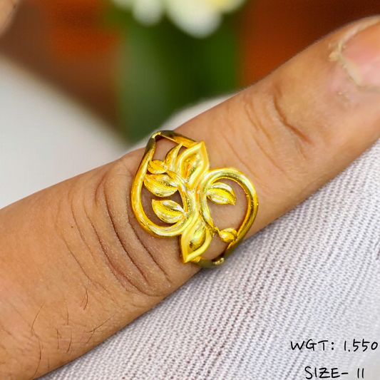 TRJ (SIZE: 11) WGT: 1.550 GM APPROX 22KT HUID HALLMARK GOLD RING FOR WOMEN 1 PIECE.
