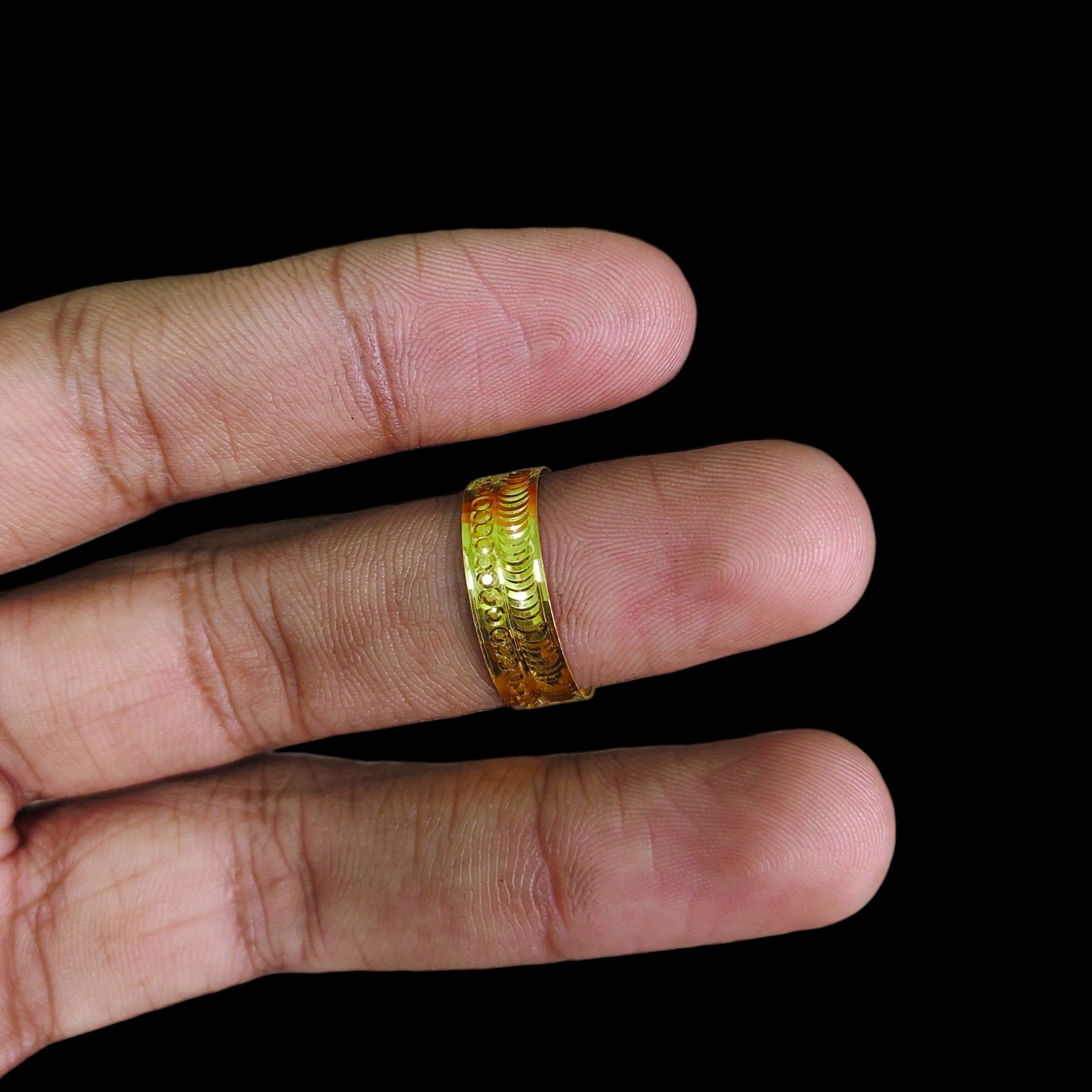 LADIES RING- (SIZE: 21 ) WGT: 1.830 GM APPROX BIS CERTIFIED HUID HALLMARK 916 22KT GOLD RING FOR WOMEN 1 PIECE.