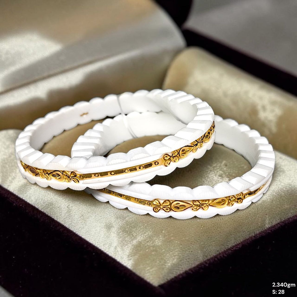 GSB9K- SIZE:28 (WGT: 2.340 GM APPROX) BIS CERTIFIED HUID HALLMARK 375 9KT GOLD SAKHA BADHANO 1 PAIR FOR WOMEN (CHILA PATH DESIGN) NOT FOR REGULAR USE. (K8279P)-(H8W4AI)