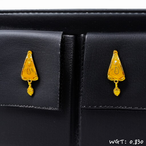 RAJLAXMI WGT: 0.830 GM APPROX HUID HALLMARK 916 22KT GOLD EAR TOPS STUD 1 PAIR FOR REGULAR USE.