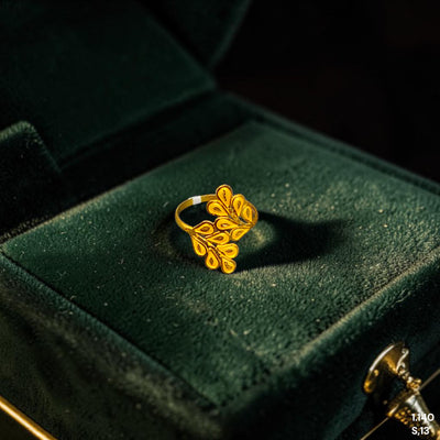 LADIES RING- (UDGPH1)-(SIZE: 13 ) WGT: 1.140 GM APPROX BIS CERTIFIED HUID HALLMARK 916 22KT GOLD RING FOR WOMEN 1 PIECE.