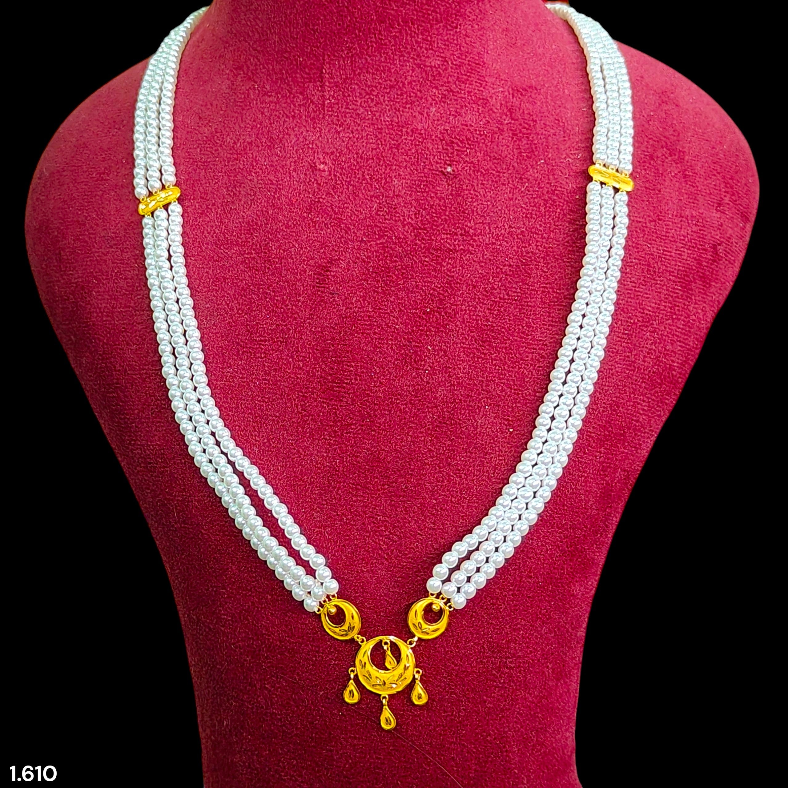 (GMH) TRJ WGT: 1.610 GM APPROX 22KT HUID HALLMARK GOLD MOTI SITAHAR NECKLACE 1 PIECE WITH ADJUSTABLE TASSEL.