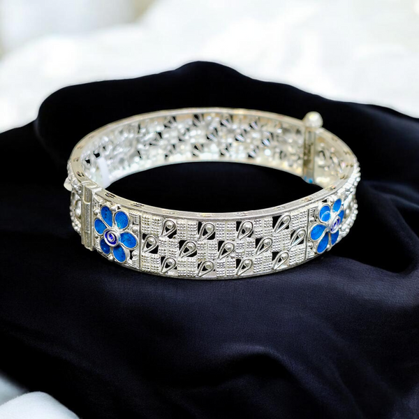 SILVER BANGLES- (SIZE 27 KHILEN) CERTIFIED BIS HALLMARK 925 SILVER CHUR (MANIPUR DESIGN) APPROX WGT: 23.640 GM (1 PIECE) FOR REGULAR USE FOR WOMEN.