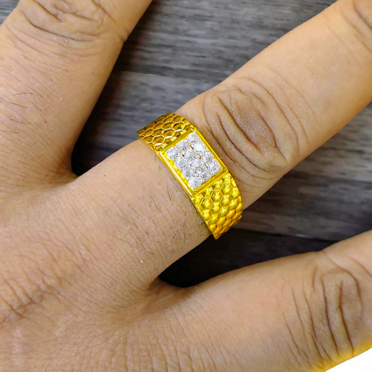 SIZE:22 (WGT: 2.870 GRAM APPROX) BIS CERTIFIED HUID HALLMARK 916 22KT GOLD GENTS FINGER RING FOR MENS 1 PIECE.