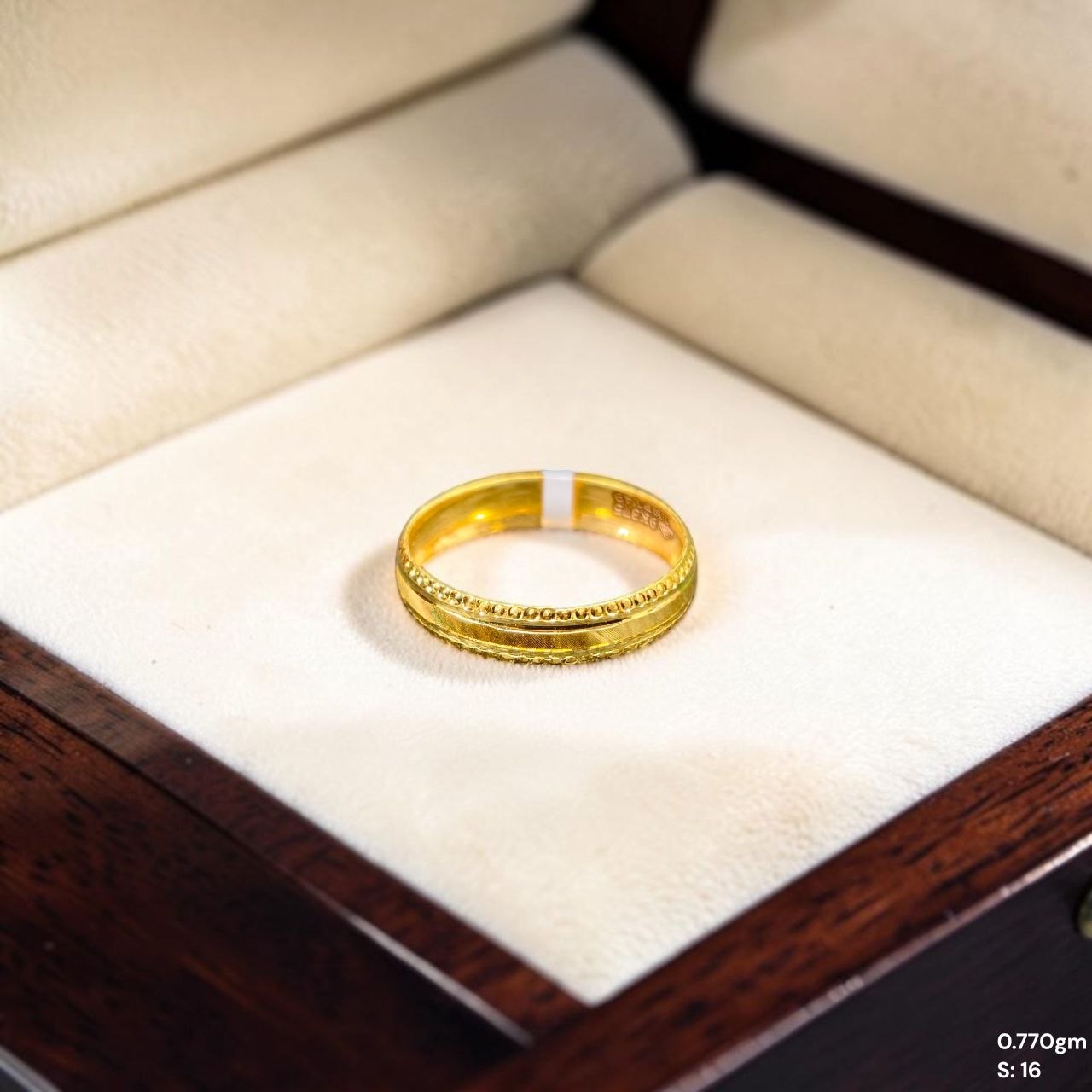 LADIES RING- (SIZE: 16) WGT: 0.770 GM APPROX BIS CERTIFIED HUID HALLMARK 9KT GOLD THUMB RING FOR UNISEX 1 PIECE.