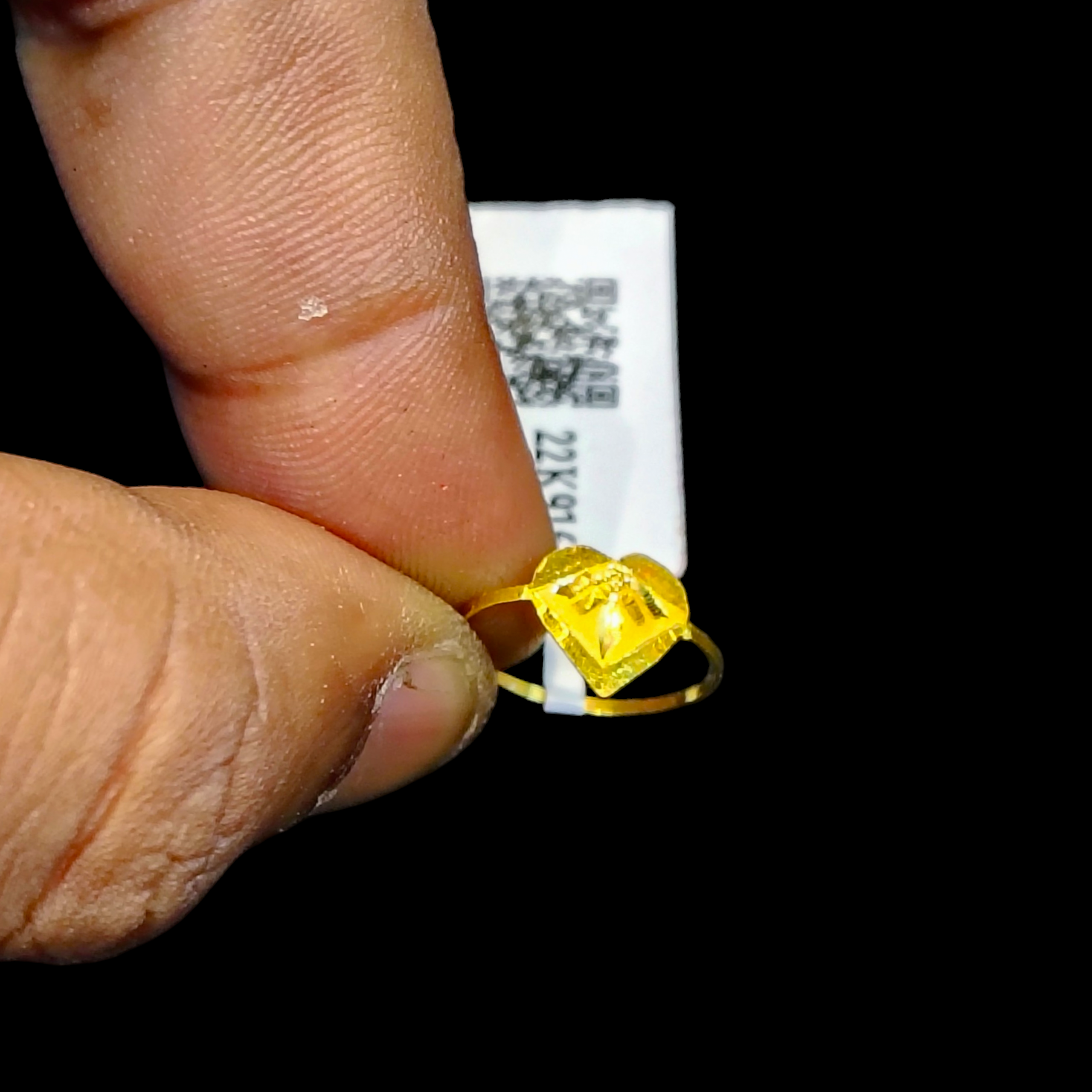 BABY JEWELLERY- TRJ WGT: 0.250 GM APPROX 22KT HUID HALLMARK GOLD BABY FINGER RING 1 PIECE FOR RICE CEREMONY & BIRTHDAY.