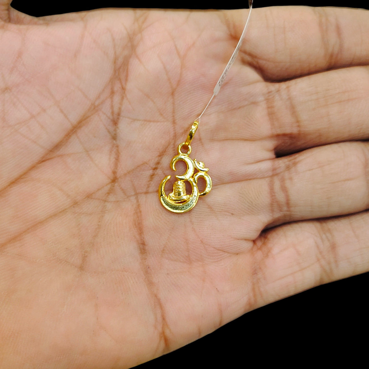 GOLD LOCKET - (WGT: 0.650 GM APPROX) BIS CERTIFIED HUID HALLMARK 9KT GOLD LOCKET 1 PIECE. (CHAIN NOT INCLUDED). (ATCY8F)