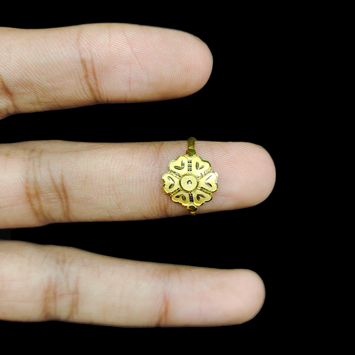 LADIES RING- (SIZE: 14) WGT: 0.560 GM APPROX BIS CERTIFIED HUID HALLMARK 9KT GOLD FINGER RING FOR WOMEN 1 PIECE. (WB4IZU)