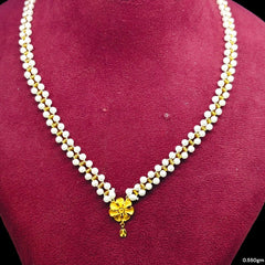 GMP22K- WGT: 0.550 GM APPROX CERTIFIED BIS HUID HALLMARK 916 22KT GOLD MOTI PENDANT 1 PIECE FOR WOMEN.