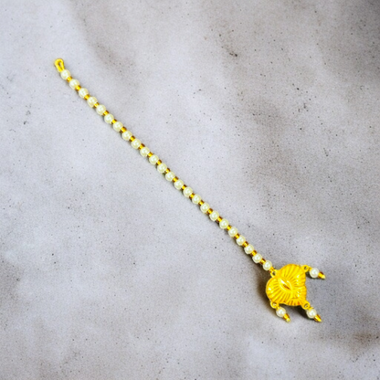 PAAN DESIGN (WGT: 0.270 GM APPROX) KDM GOLD (MANGTIKA) MOTI TICKLY 1 PIECE (50 TONCH) BEST FOR GIFT IN MARRIAGE.