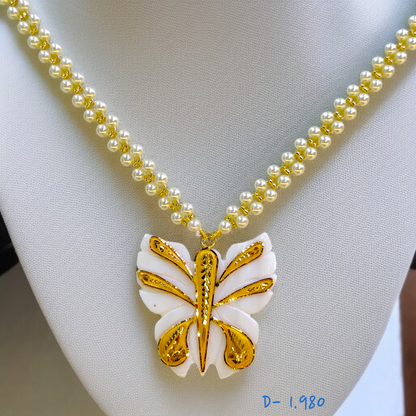 (GPM) TRJ WGT: 1.980 GM APPROX HUID HALLMARK 22KT GOLD MOTI PENDANT 1 PIECE.