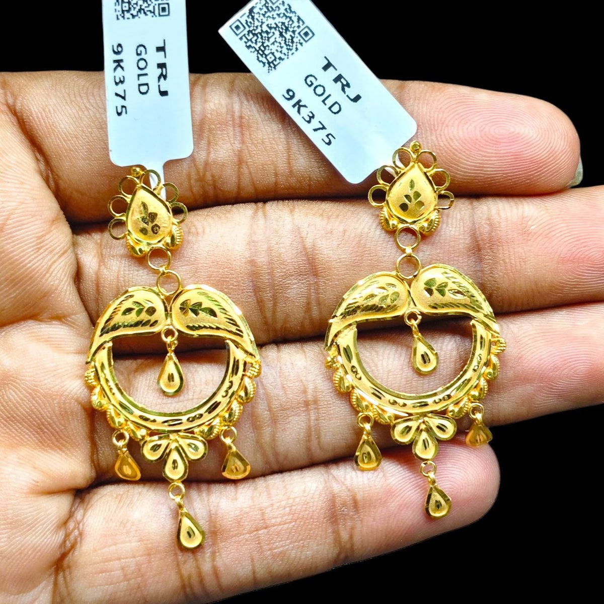 GOLD EARRINGS- (WGT: 2.620 GM APPROX) BIS CERTIFIED HUID HALLMARK 9KT GOLD EARRINGS 1 PAIR FOR WOMEN (BEST FOR GIFT IN MARRIAGE). (KGQ64K)-(3CQR3A)