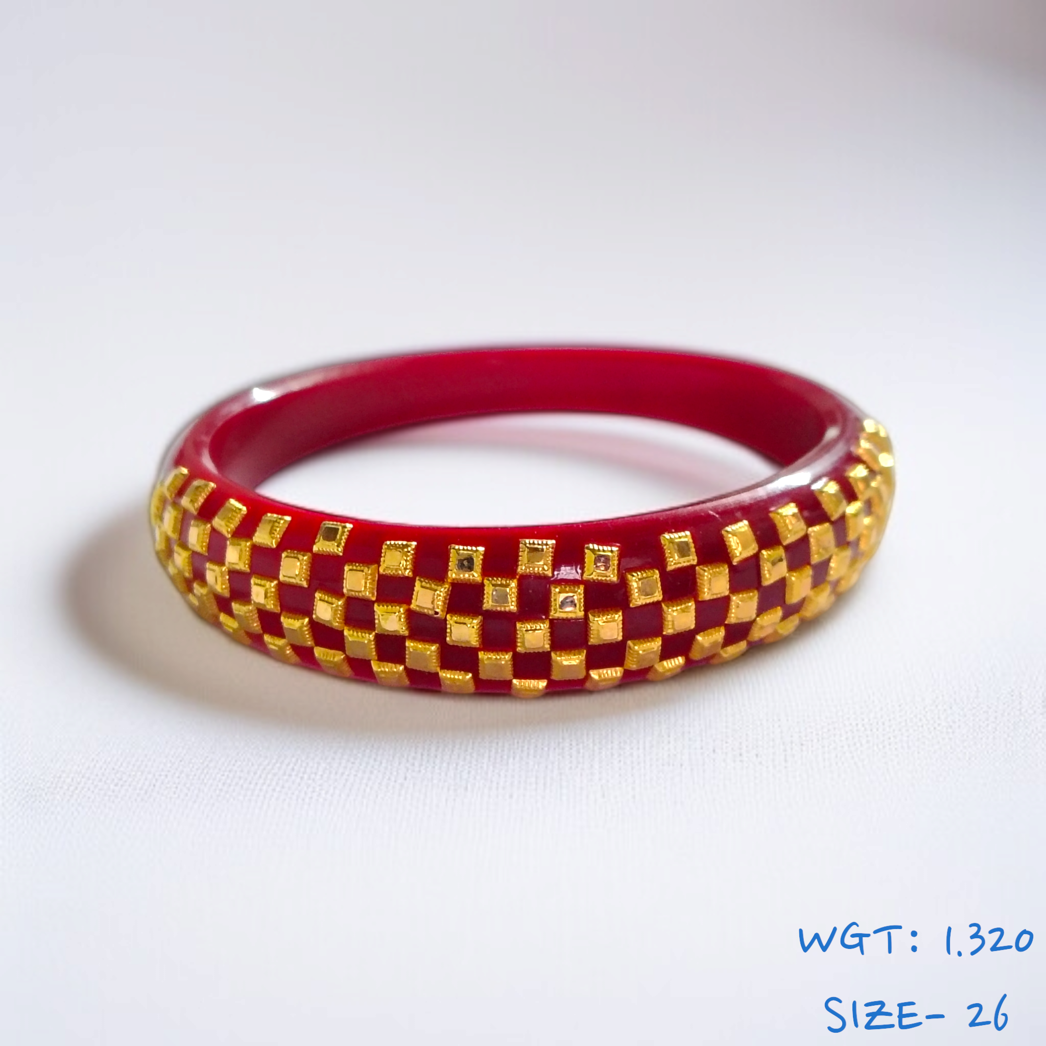 (SIZE- 26) RED COLOUR 18KT HALLMARK GOLD BRACELET POLA 1 PIECE FOR MARRIED WOMEN (REGULAR USE) APPROX WGT: 1.320 GM