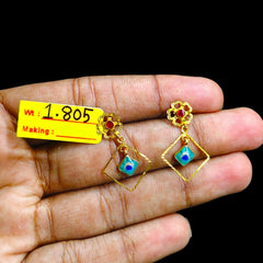 GOLD EARRINGS- BIS CERTIFIED WGT: 1.805 GM APPROX HUID HALLMARK 916 22KT GOLD EARRINGS 1 PAIR FOR WOMEN.