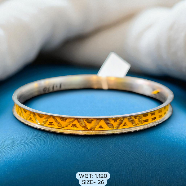 TRJ (SIZE: 26) WGT: 1.120 GM APPROX 22KT HUID HALLMARK GOLD NOA BANGLES (LAZER CHILA) 1 PIECE.