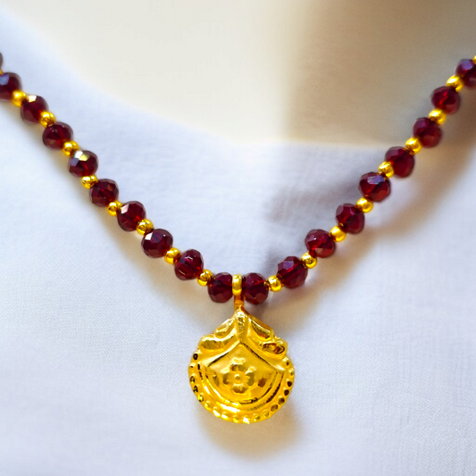 FLORAL4 DESIGN (WGT: 0.220 GM APPROX) KDM GOLD LOCKET 1 PIECE WITH TASSEL (50 TONCH) BEST FOR GIFT IN MARRIAGE.