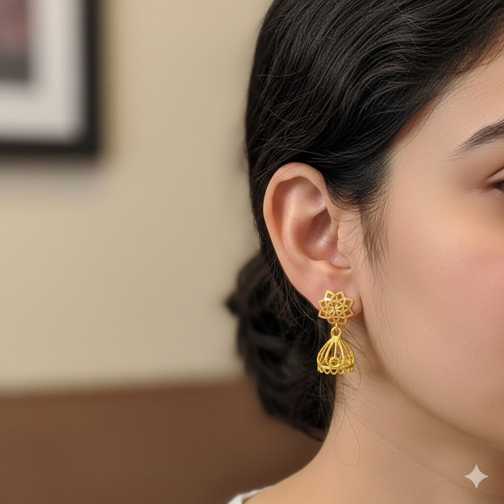 GOLD EARRINGS- WGT: 1.340 GM APPROX BIS CERTIFIED HUID HALLMARK 9KT GOLD EARRINGS 1 PAIR FOR WOMEN.