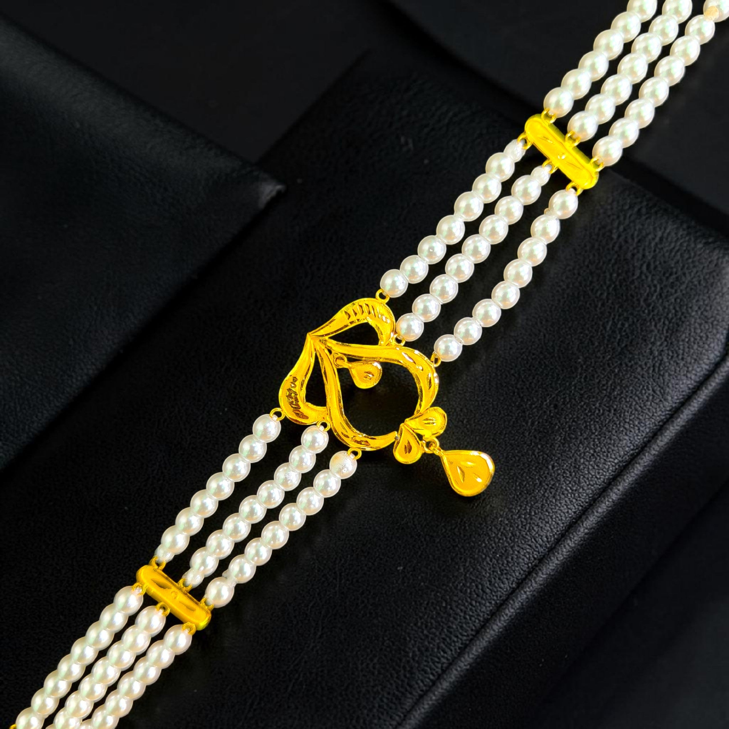 GOLD MOTI HAR- CERTIFIED BIS HUID HALLMARK 916 22KT GOLD MOTI CHOKER 1 PIECE (WGT: 1.110 GM) WITH ADJUSTABLE TASSEL FOR GIFT IN MARRIAGE.