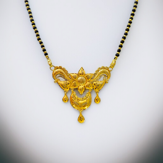 (GPM) TRJ WGT: 3.00 GM APPROX 22KT HUID HALLMARK GOLD PENDANT MANGALSUTRA 1 PIECE WITH TASSEL.