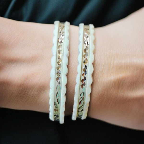 SILVER SAKHA- CERTIFIED  BIS HALLMARK 925 SILVER CHILA PATH DESIGN SAKHA BADHANO 1 PAIR (WGT: 3.00 GM APPROX) FOR WOMEN REGULAR USE (SOLD AS MRP).