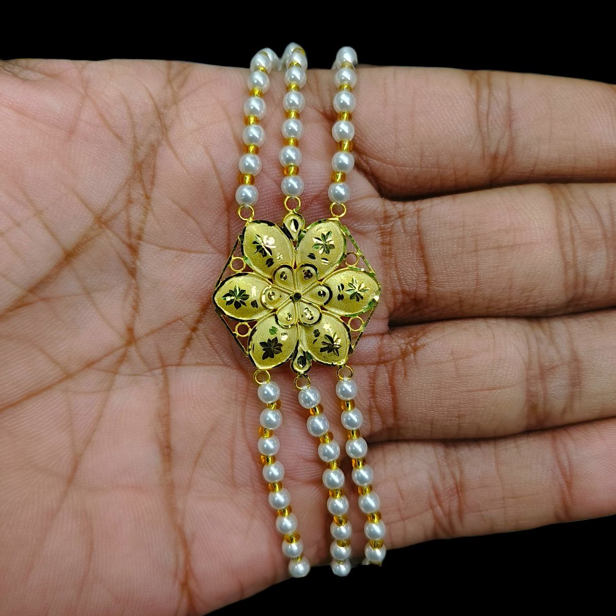 GOLD MANTASHA- (FY9MUV)-(WGT: 0.920 GM APPROX) BIS CERTIFIED HUID HALLMARK 375 9KT GOLD MOTI MANTASHA WITH PEARL CHAIN FOR WOMEN.