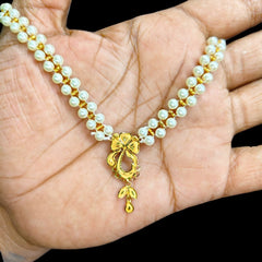 GMP22K- WGT: 0.850 GM APPROX CERTIFIED BIS HUID HALLMARK 916 22KT GOLD MOTI PENDANT 1 PIECE FOR WOMEN.