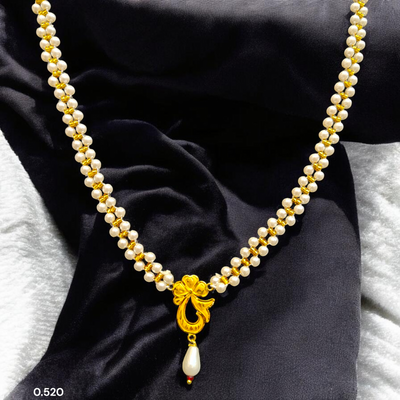 GOLD PENDANT- (GMP22) WGT: 0.520 GM APPROX CERTIFIED BIS HUID HALLMARK 916 22KT GOLD MOTI PENDANT 1 PIECE FOR WOMEN.