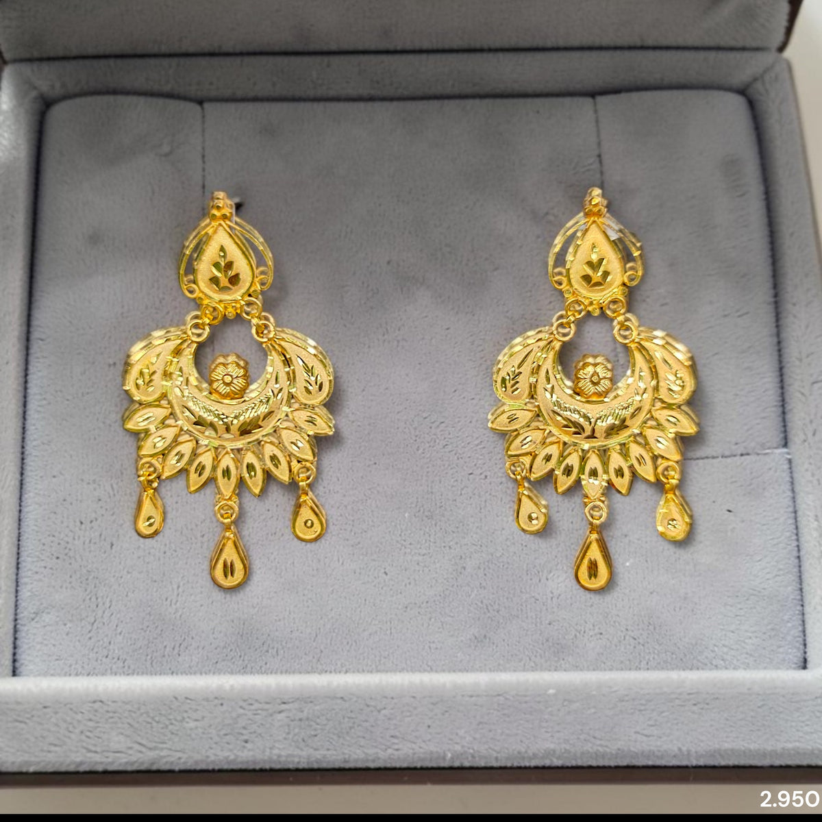 GOLD EARRINGS- (WGT: 2.950 GM APPROX) BIS CERTIFIED HUID HALLMARK 9KT GOLD EARRINGS 1 PAIR FOR WOMEN (BEST FOR GIFT IN MARRIAGE). (81SYKL)-(TZ13XU)