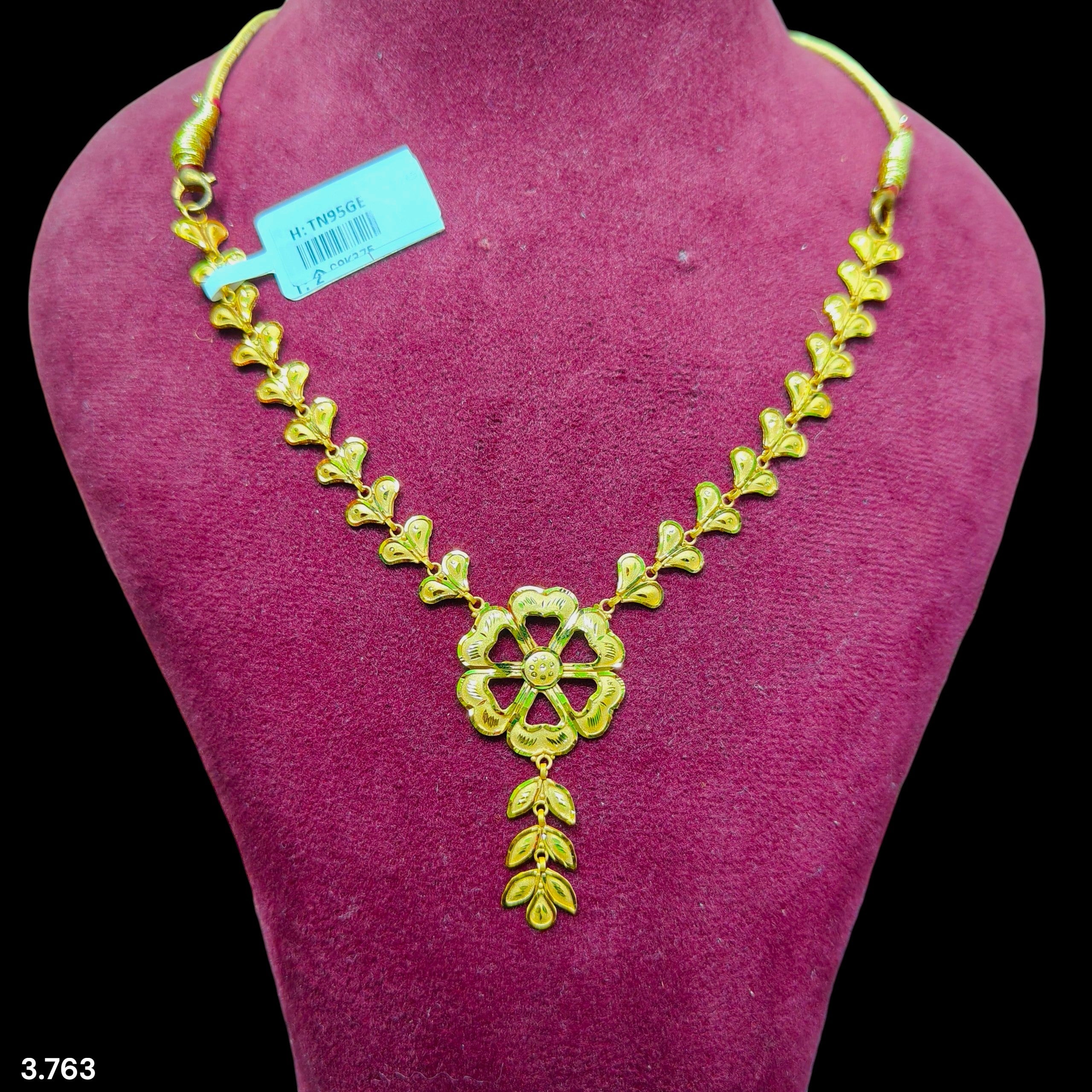 GOLD CHOKER NECKLACE-(WGT: 3.763 GM APPROX) BIS CERTIFIED HUID HALLMARK 9KT GOLD NECKLACE 1 PIECE FOR WOMEN.