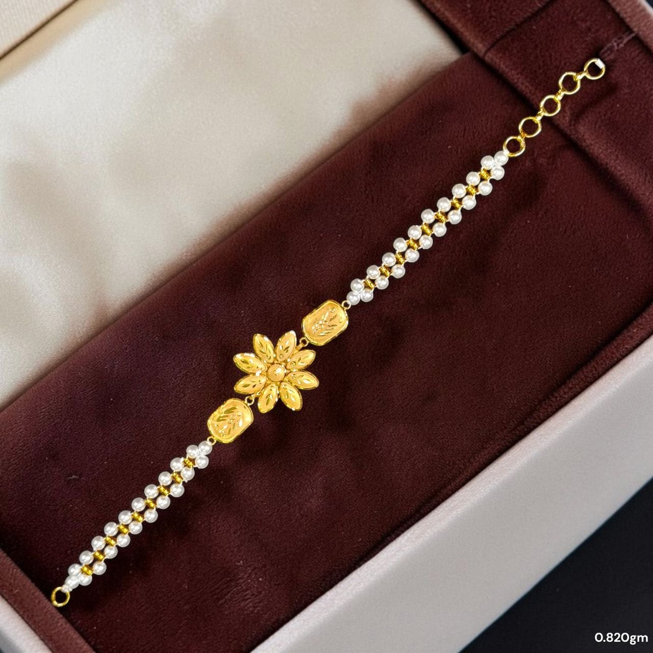 GOLD WRISTLET- (WGT: 0.820 GM APPROX) BIS CERTIFIED HUID HALLMARK 375 9KT GOLD WRISTLET (BRACELET) WITH MOTI CHAIN FOR WOMEN (ADJUSTABLE SIZE).
