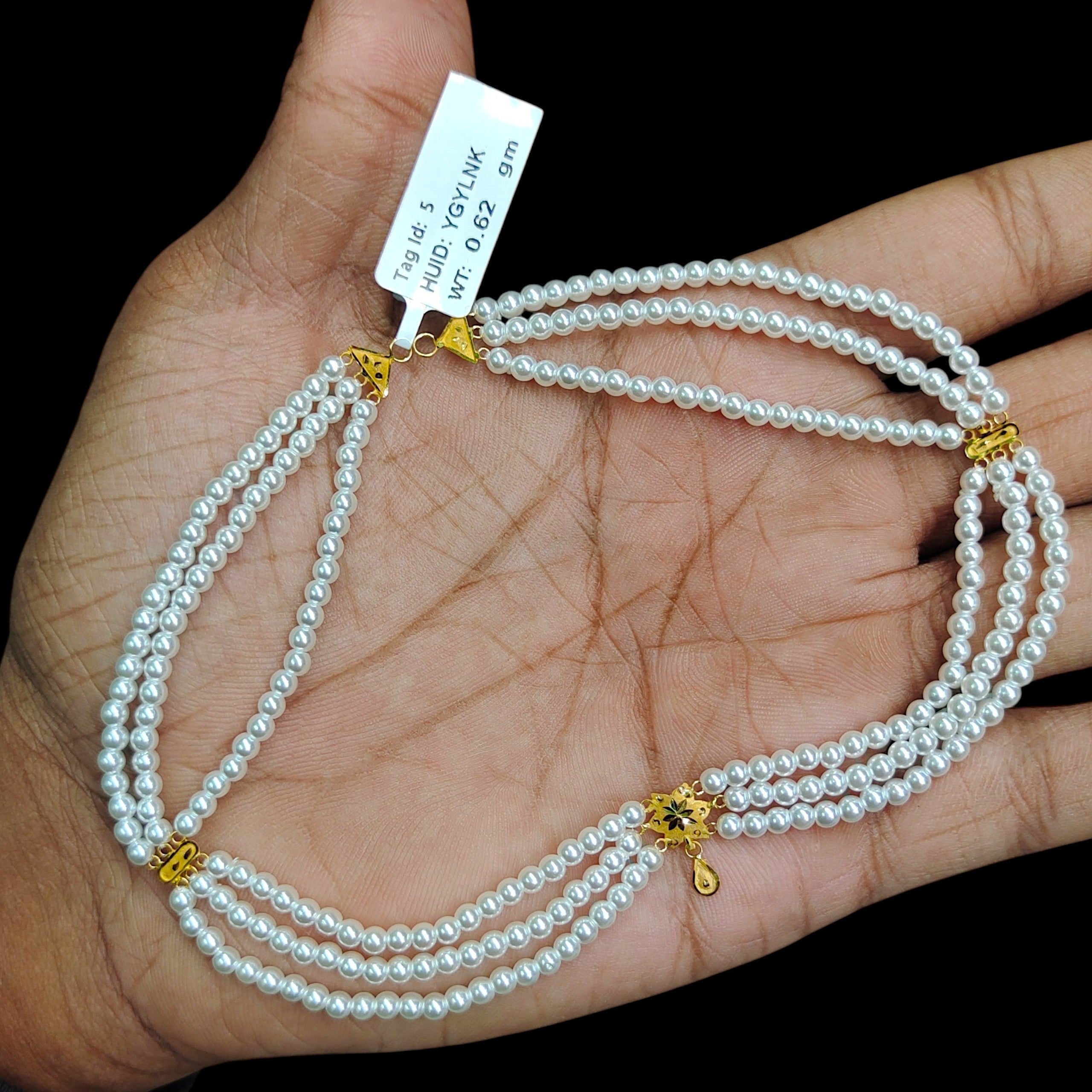 GOLD MOTI HAR- (WGT: 0.620 GM APPROX) CERTIFIED BIS HALLMARK HUID 22KT GOLD MOTI NECKLACE 1 PIECE WITH ADJUSTABLE TASSEL.