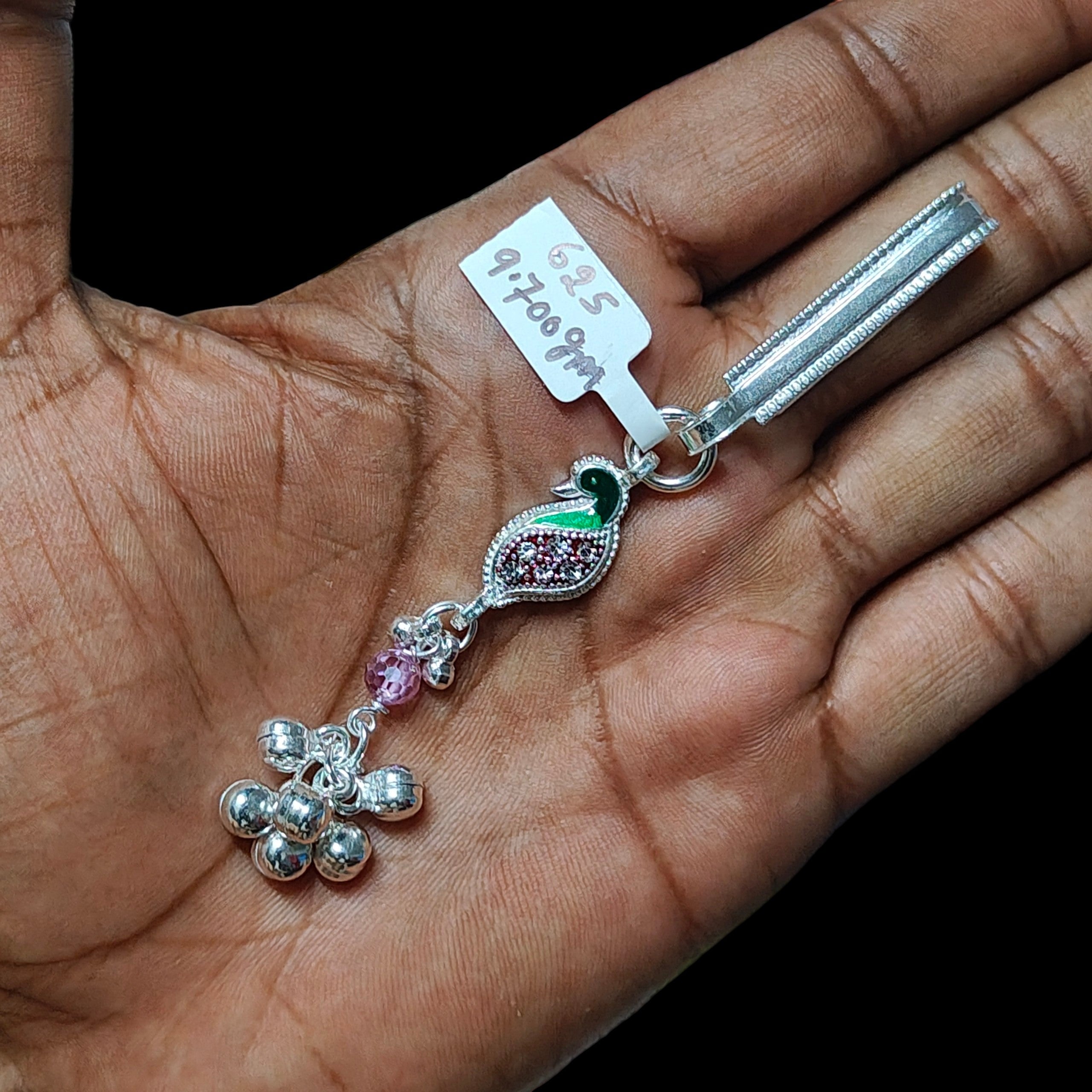 SILVER KAMAR CHABI- (WGT: 9.700 GM APPROX) 625 SILVER KAMAR CHABI 1 PIECE FOR MARRIAGE GIFT PURPOSE.